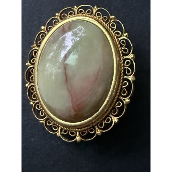 Vtg Green Onyx Carbachon Semi Precious Stone Brooch Gold Tone Filagree Italy 70s - Picture 6 of 6